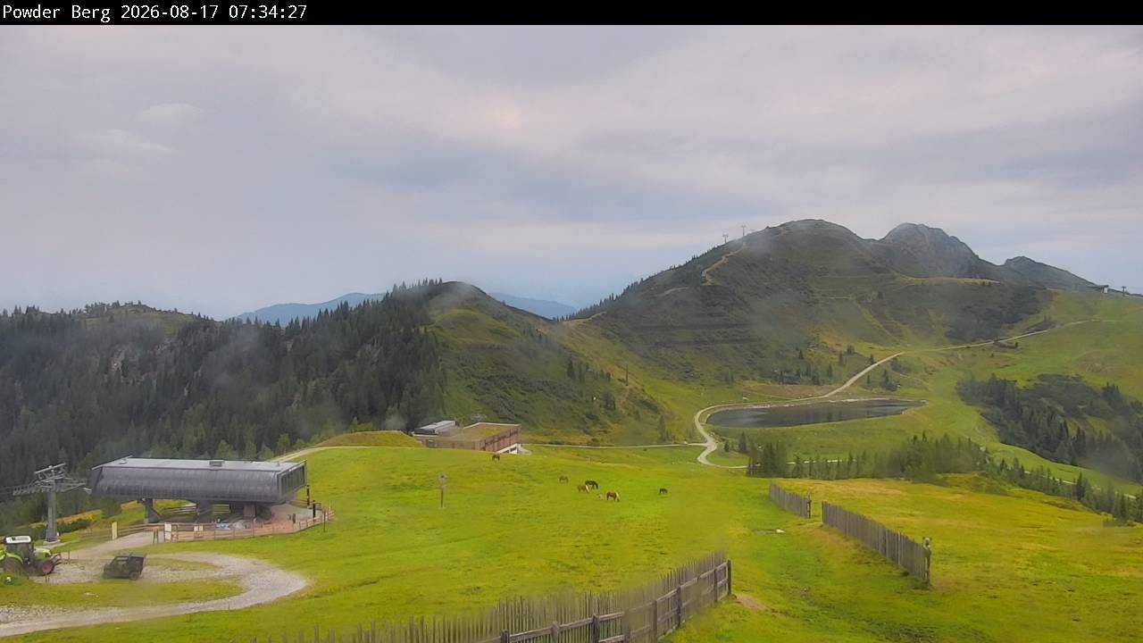 Archiv Foto Webcam Flachauwinkl-Kleinarl: Bergstation Powder Shuttle