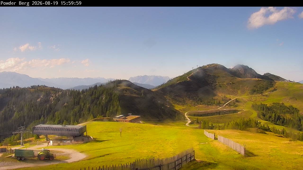 Archiv Foto Webcam Flachauwinkl-Kleinarl: Bergstation Powder Shuttle