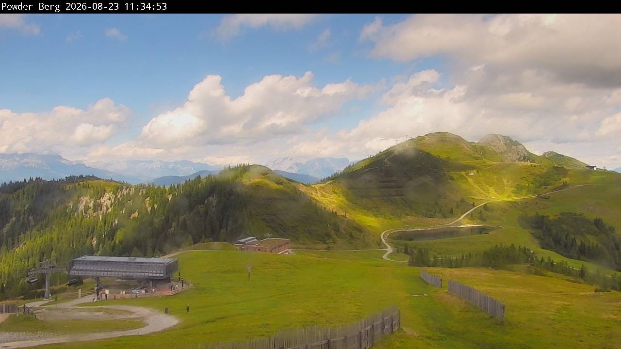 Archiv Foto Webcam Flachauwinkl-Kleinarl: Bergstation Powder Shuttle