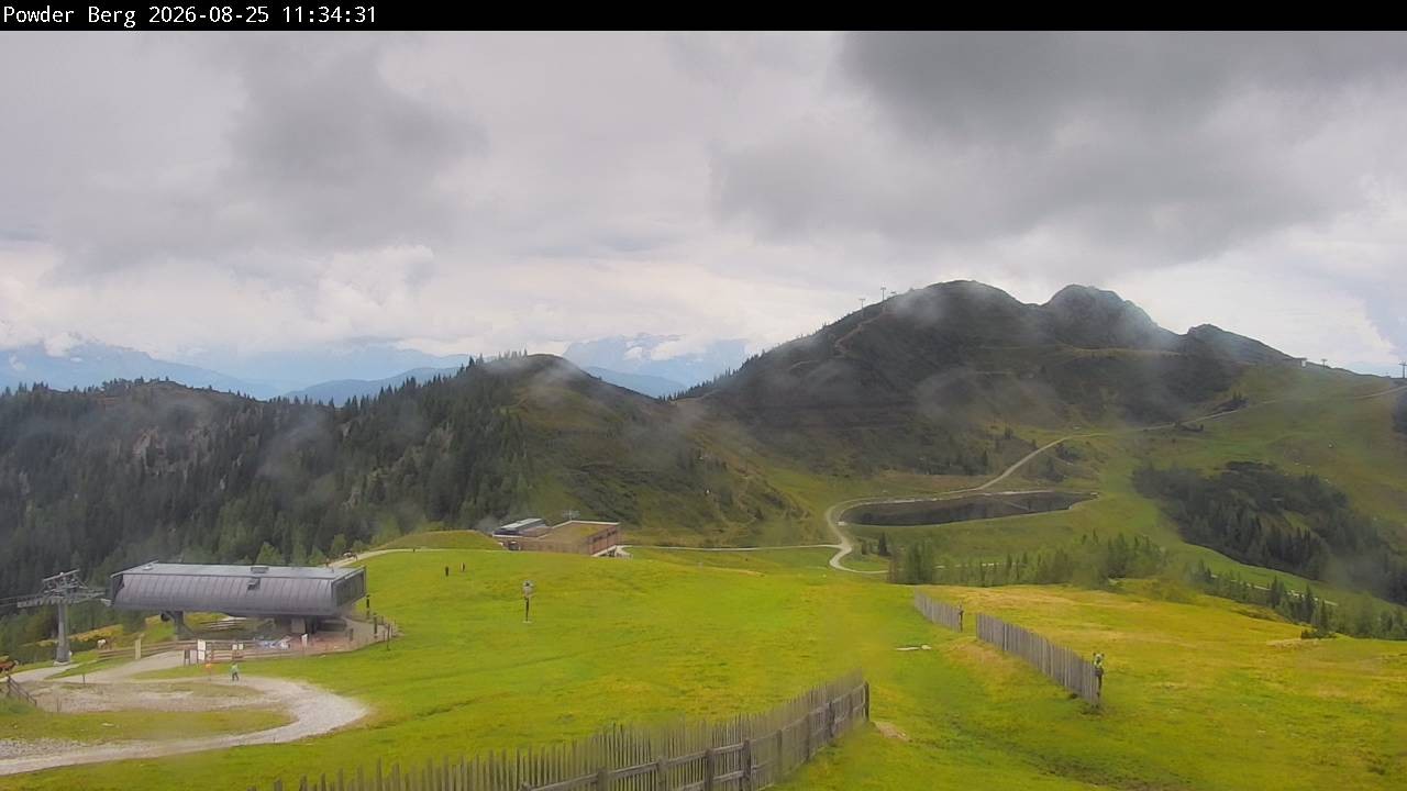 Archiv Foto Webcam Flachauwinkl-Kleinarl: Bergstation Powder Shuttle