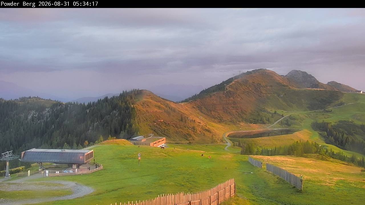 Archiv Foto Webcam Flachauwinkl-Kleinarl: Bergstation Powder Shuttle