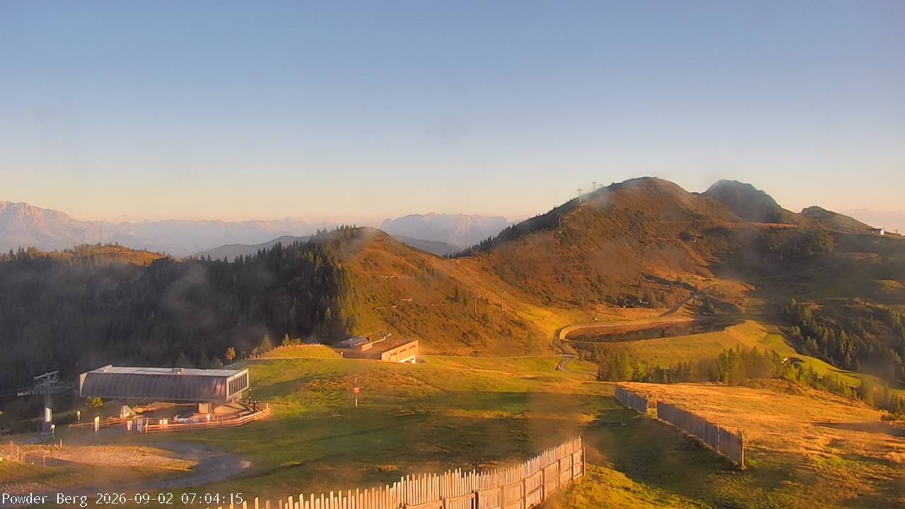 Archiv Foto Webcam Flachauwinkl-Kleinarl: Bergstation Powder Shuttle