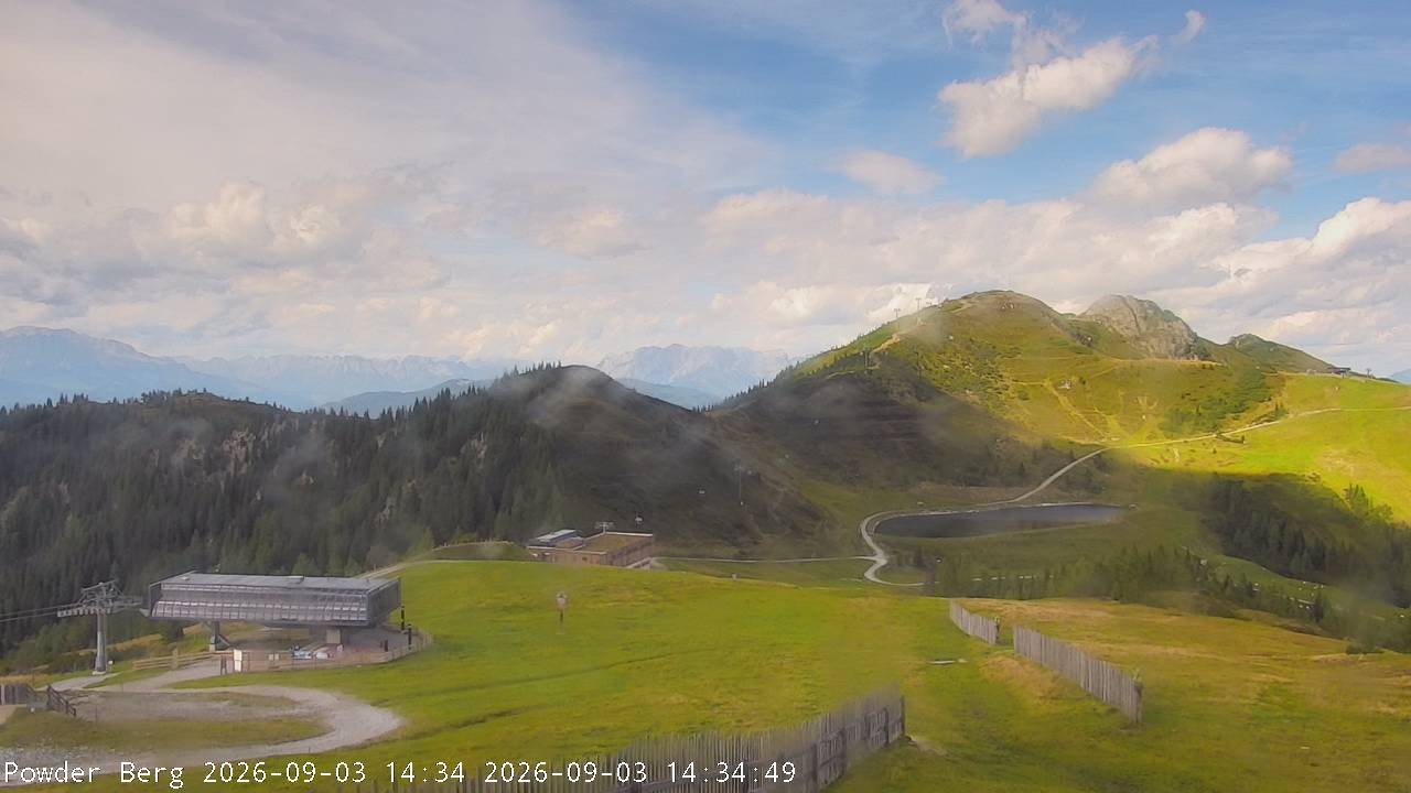 Archiv Foto Webcam Flachauwinkl-Kleinarl: Bergstation Powder Shuttle