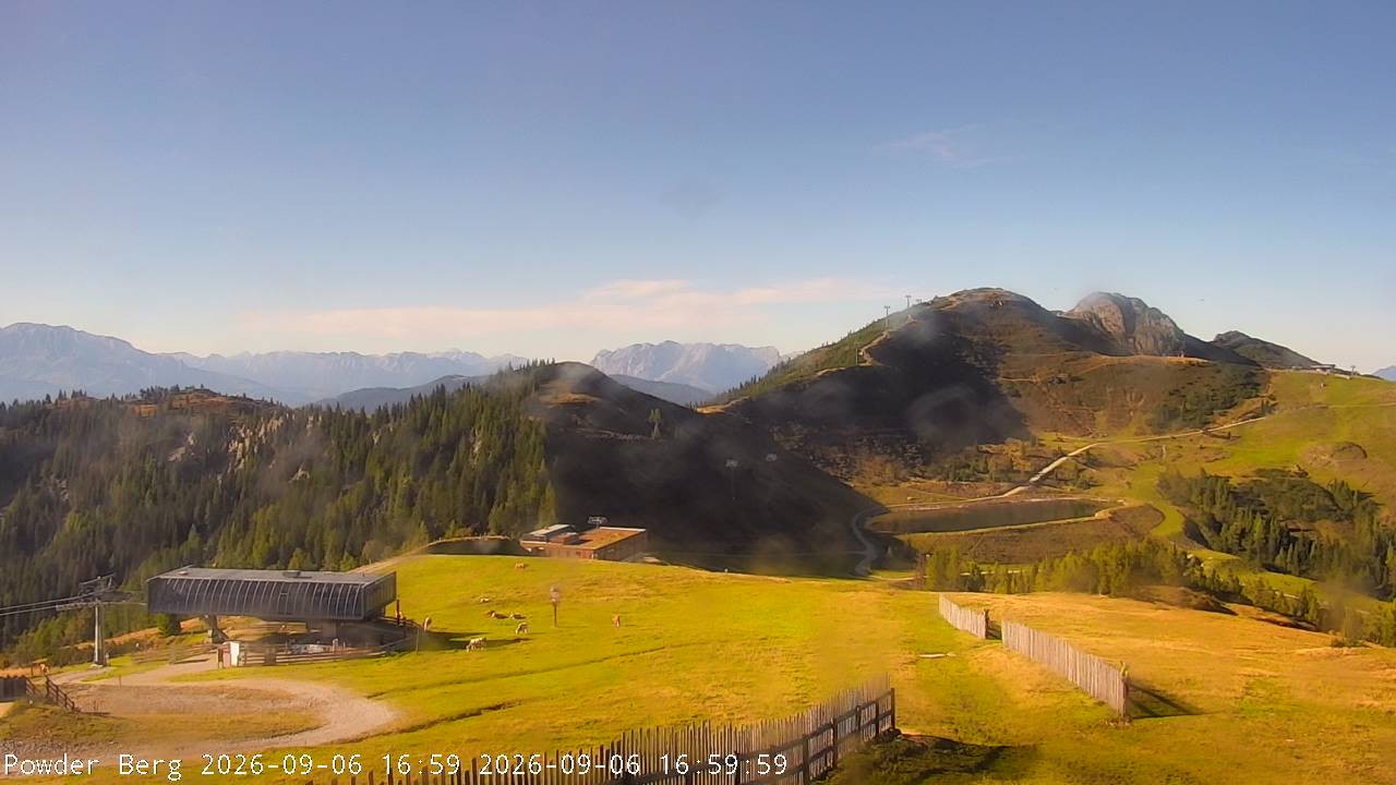Archiv Foto Webcam Flachauwinkl-Kleinarl: Bergstation Powder Shuttle