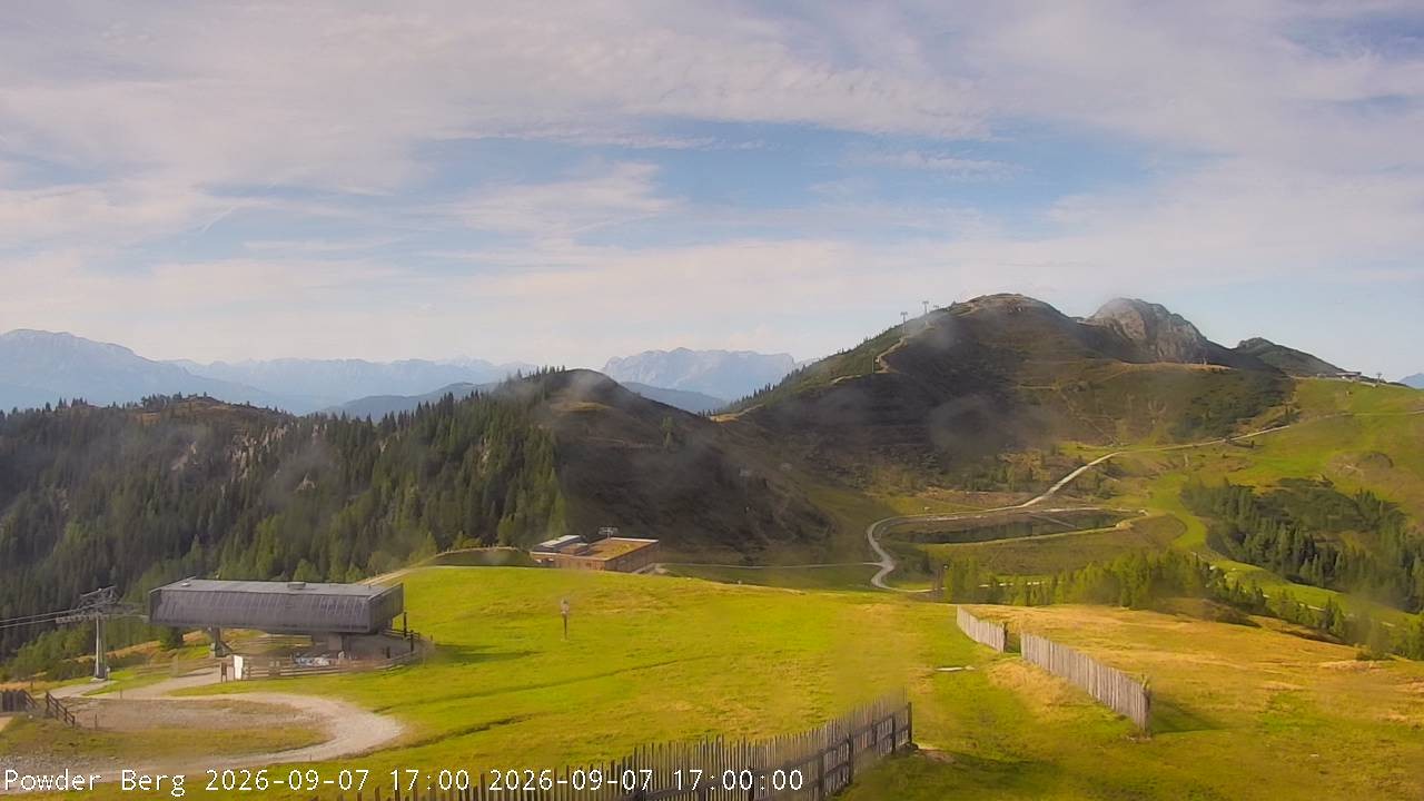 Archiv Foto Webcam Flachauwinkl-Kleinarl: Bergstation Powder Shuttle