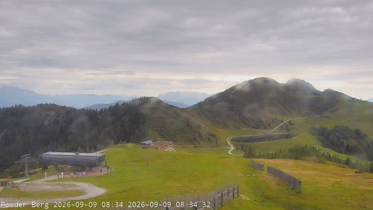 Archiv Foto Webcam Flachauwinkl-Kleinarl: Bergstation Powder Shuttle