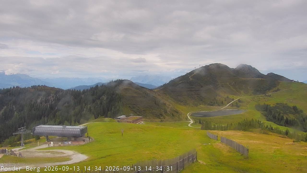 Archiv Foto Webcam Flachauwinkl-Kleinarl: Bergstation Powder Shuttle