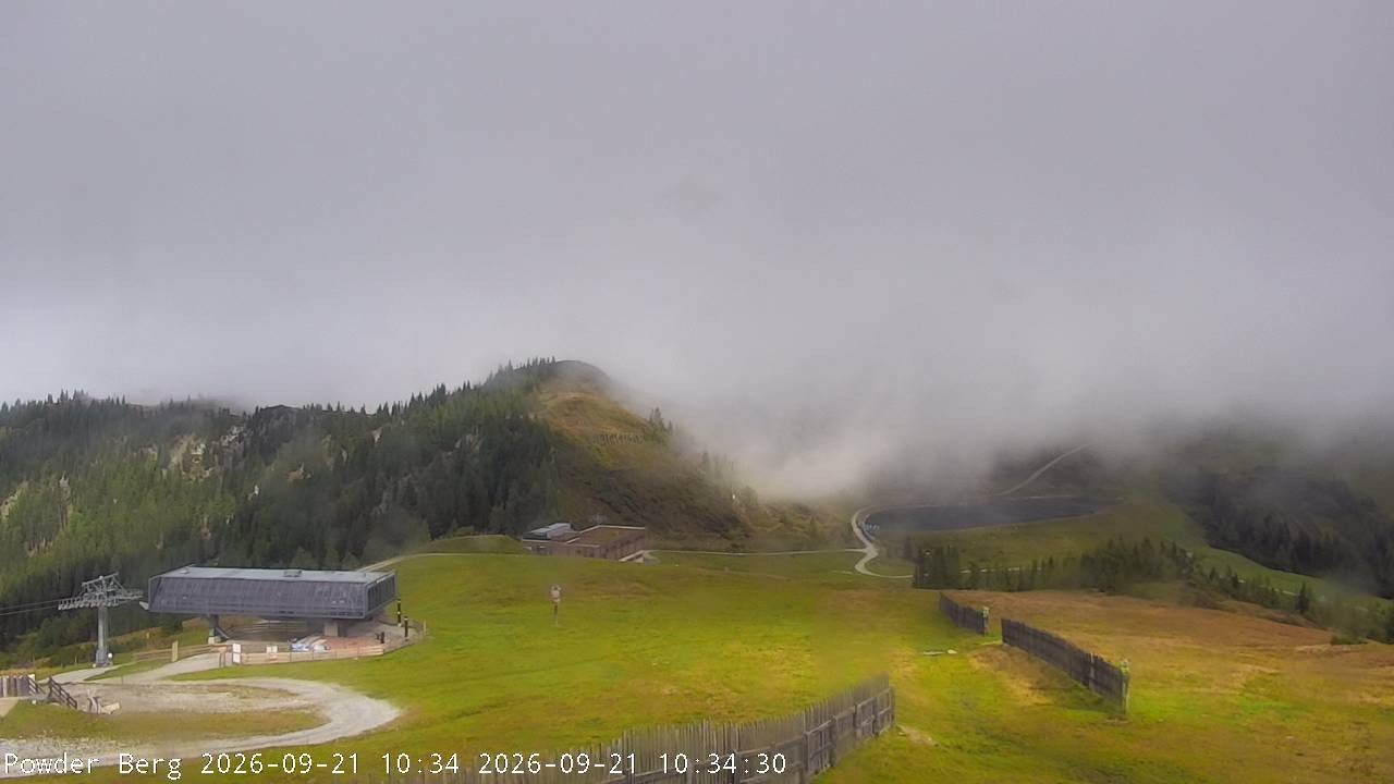 Archiv Foto Webcam Flachauwinkl-Kleinarl: Bergstation Powder Shuttle