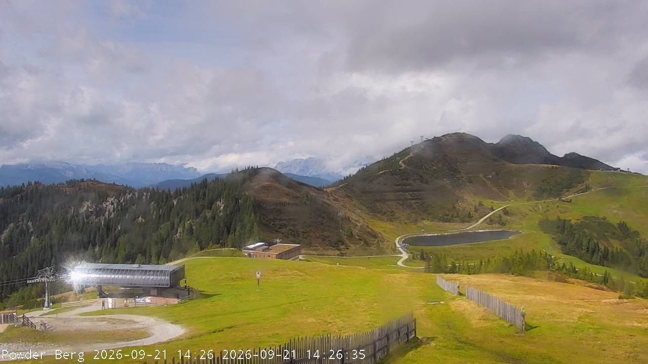 Archiv Foto Webcam Flachauwinkl-Kleinarl: Bergstation Powder Shuttle