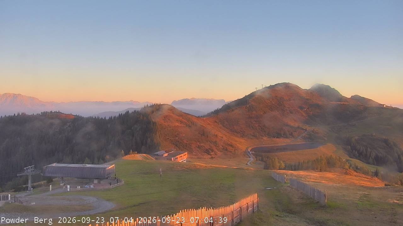 Archiv Foto Webcam Flachauwinkl-Kleinarl: Bergstation Powder Shuttle