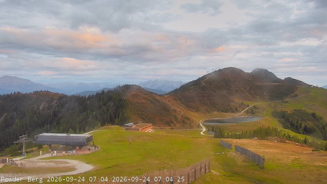 Archiv Foto Webcam Flachauwinkl-Kleinarl: Bergstation Powder Shuttle