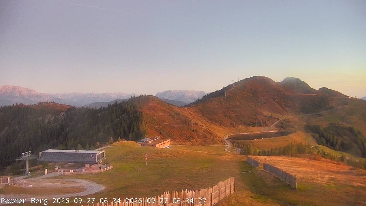 Archiv Foto Webcam Flachauwinkl-Kleinarl: Bergstation Powder Shuttle
