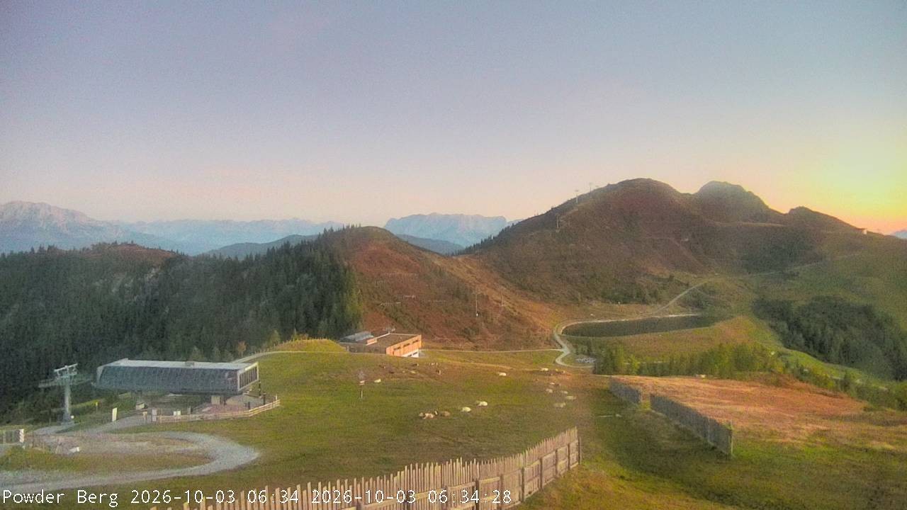 Archiv Foto Webcam Flachauwinkl-Kleinarl: Bergstation Powder Shuttle