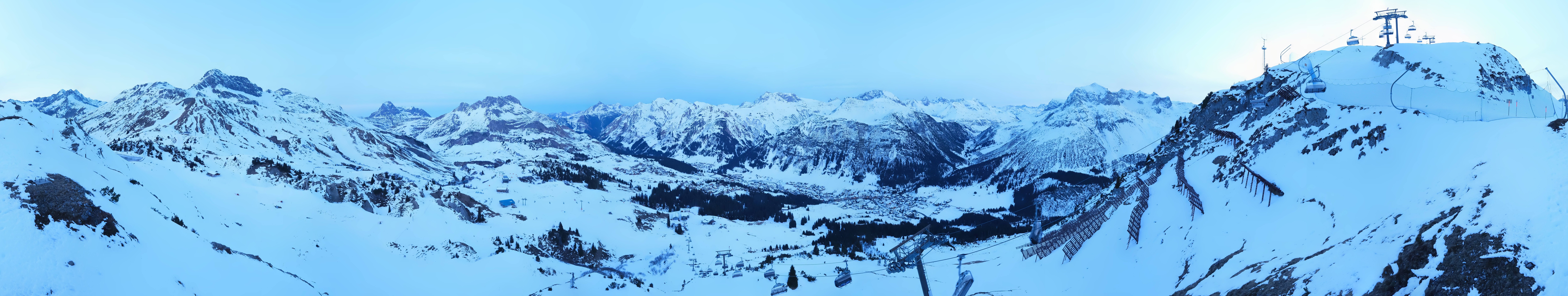 Archiv Foto Webcam Lech-Zürs: Kriegerhorn Panoramablick