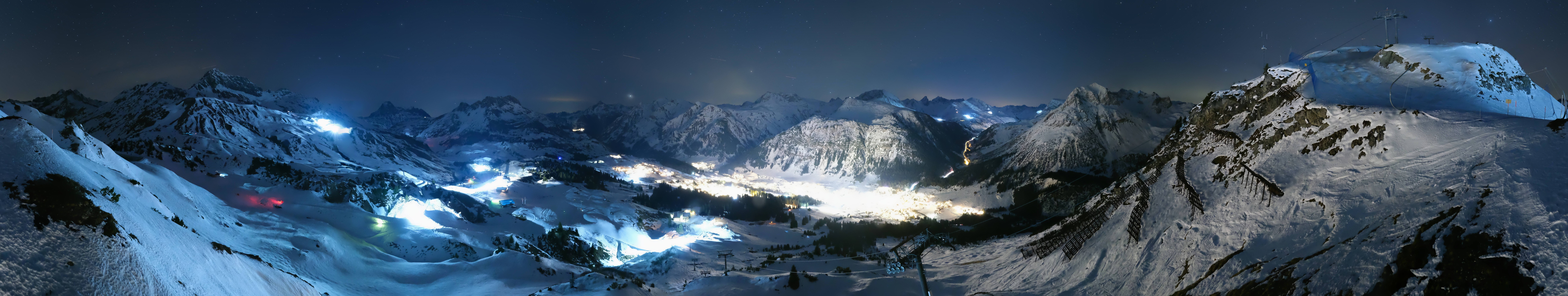 Archiv Foto Webcam Lech-Zürs: Kriegerhorn Panoramablick