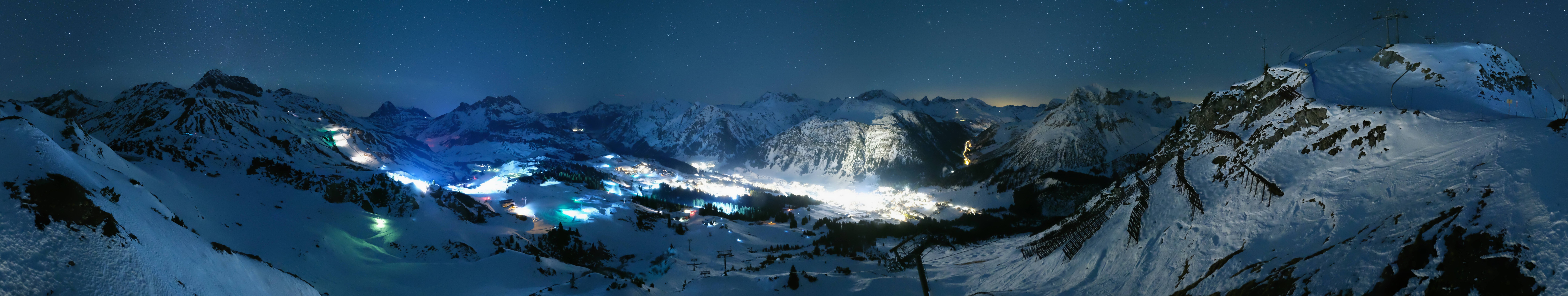 Archiv Foto Webcam Lech-Zürs: Kriegerhorn Panoramablick