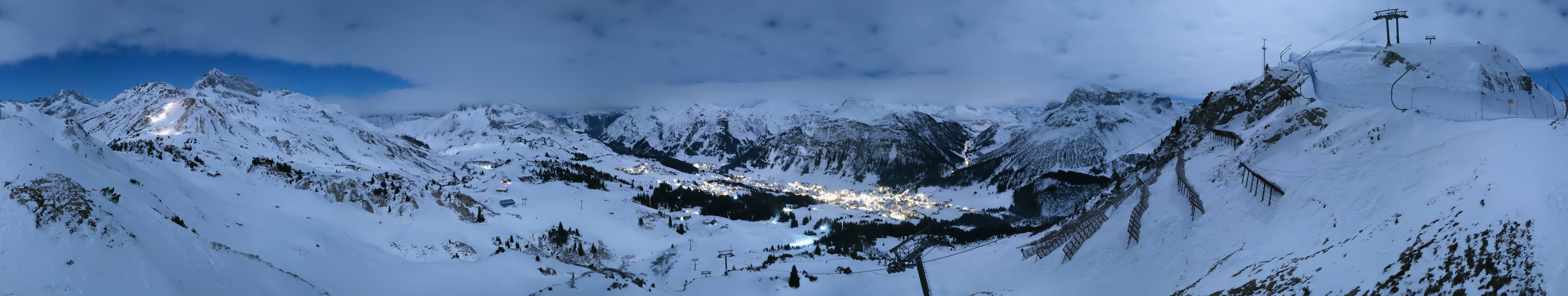 Archiv Foto Webcam Lech-Zürs: Kriegerhorn Panoramablick