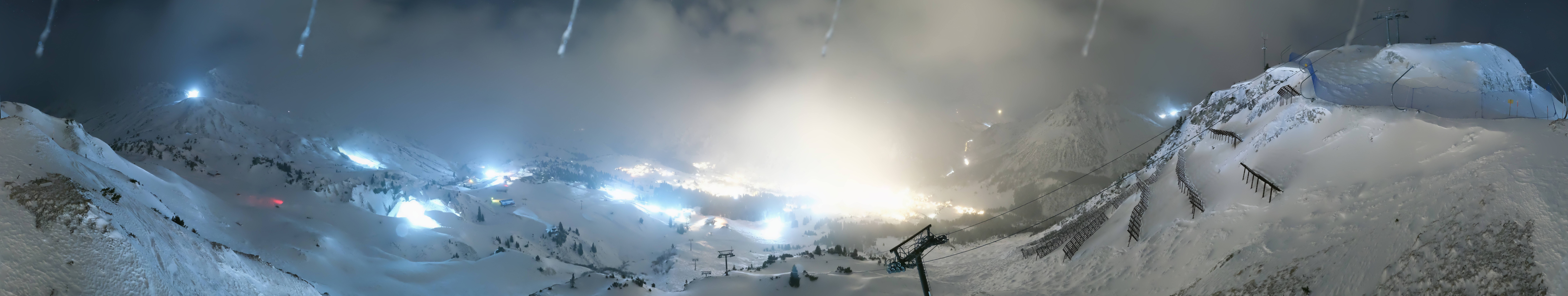 Archiv Foto Webcam Lech-Zürs: Kriegerhorn Panoramablick