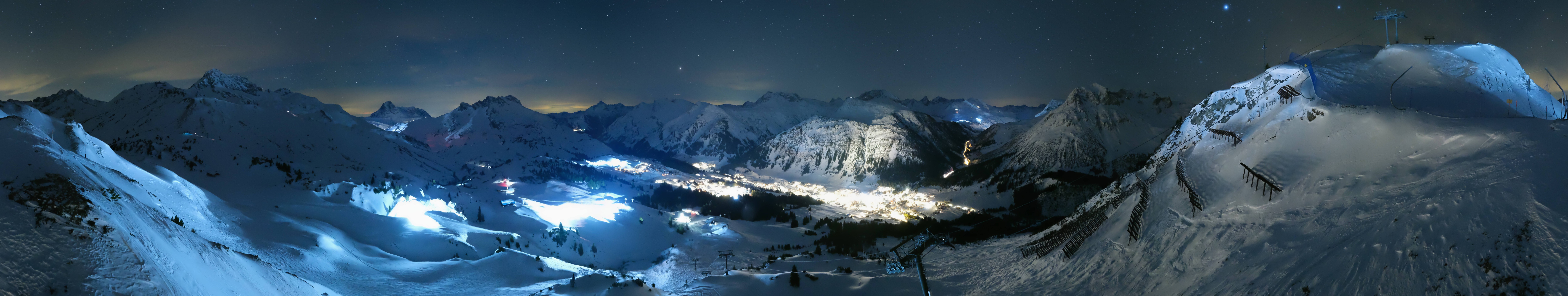 Archiv Foto Webcam Lech-Zürs: Kriegerhorn Panoramablick