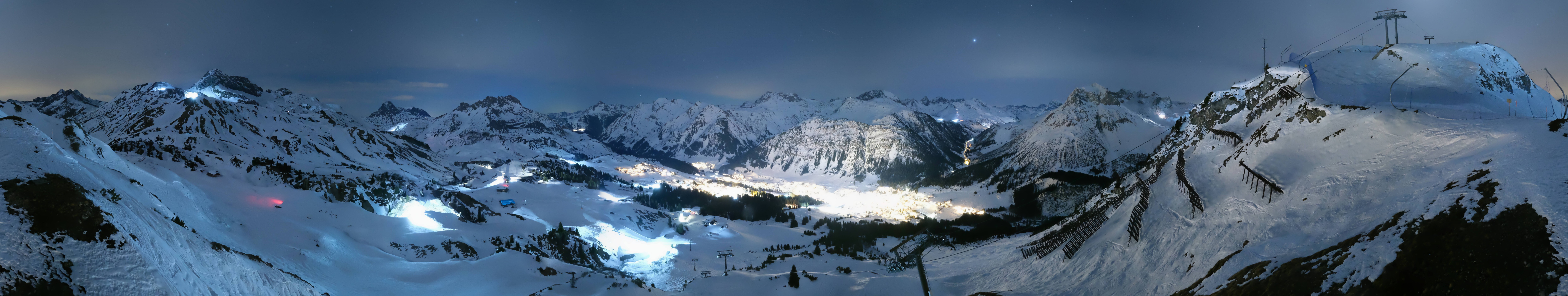 Archiv Foto Webcam Lech-Zürs: Kriegerhorn Panoramablick