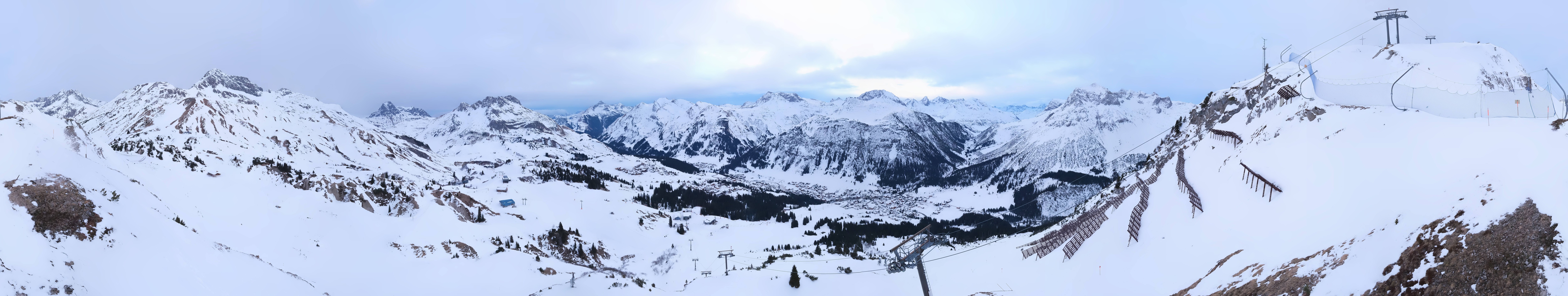 Archiv Foto Webcam Lech-Zürs: Kriegerhorn Panoramablick