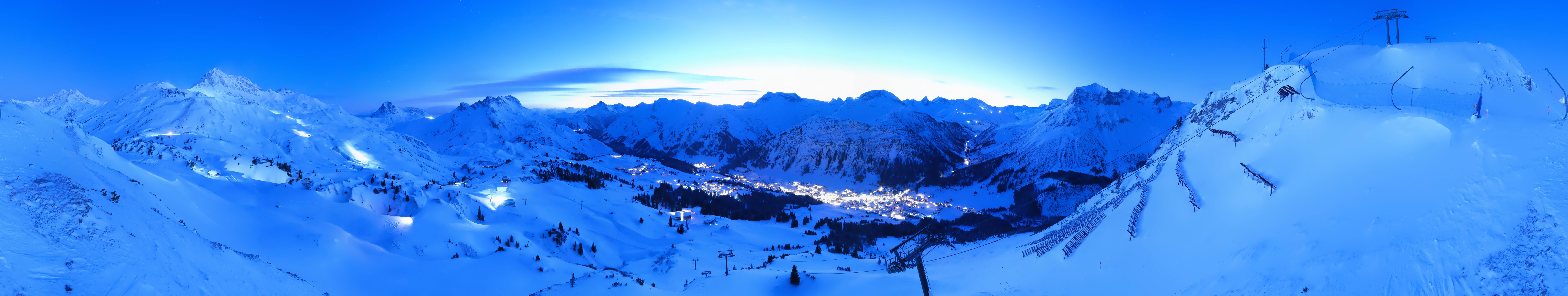 Archiv Foto Webcam Lech-Zürs: Kriegerhorn Panoramablick