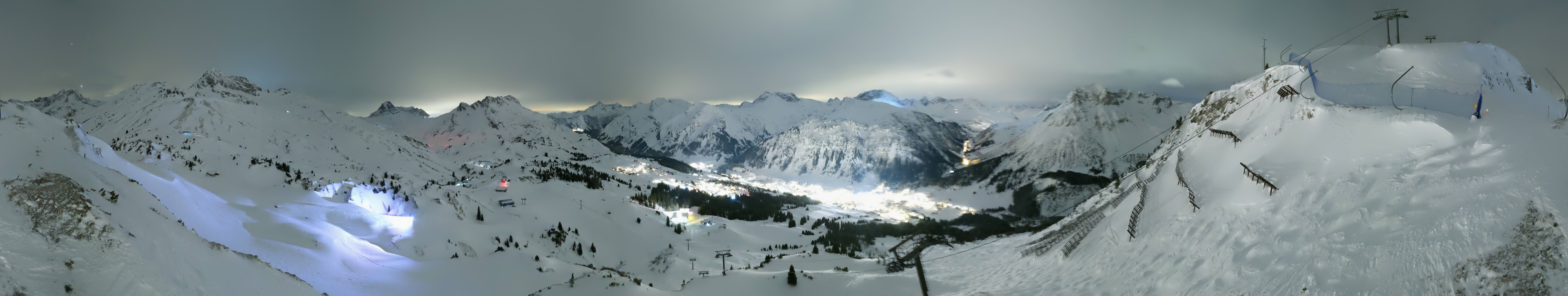 Archiv Foto Webcam Lech-Zürs: Kriegerhorn Panoramablick