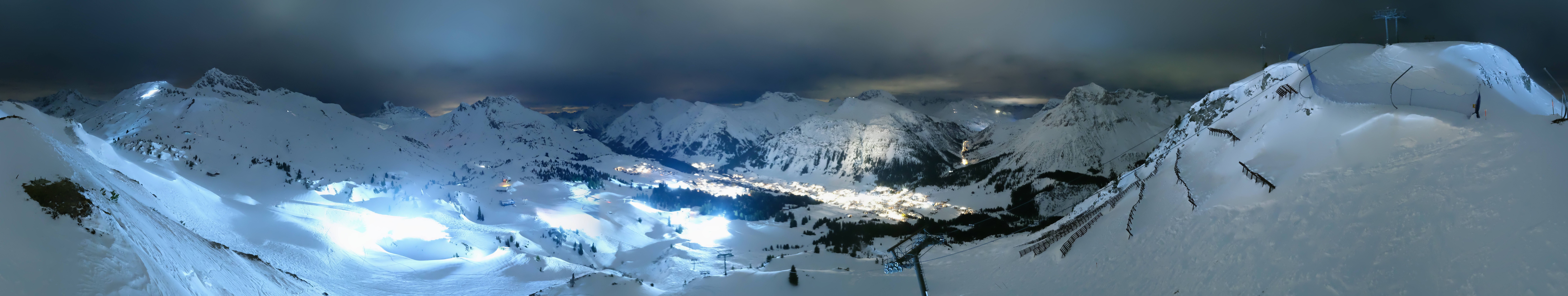 Archiv Foto Webcam Lech-Zürs: Kriegerhorn Panoramablick