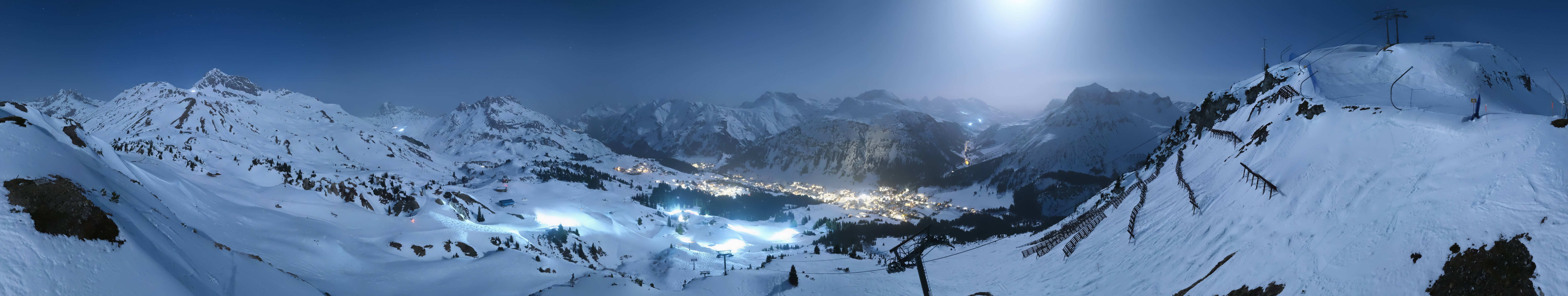 Archiv Foto Webcam Lech-Zürs: Kriegerhorn Panoramablick