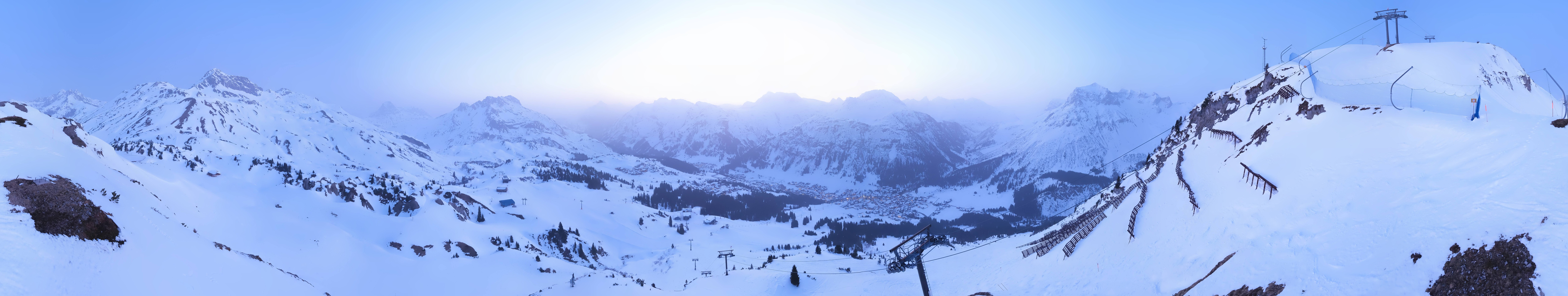 Archiv Foto Webcam Lech-Zürs: Kriegerhorn Panoramablick