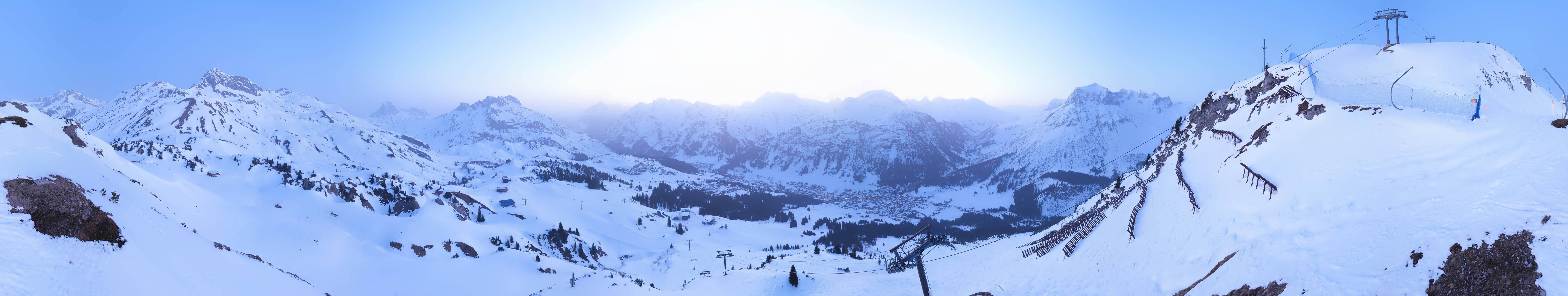 Archiv Foto Webcam Lech-Zürs: Kriegerhorn Panoramablick
