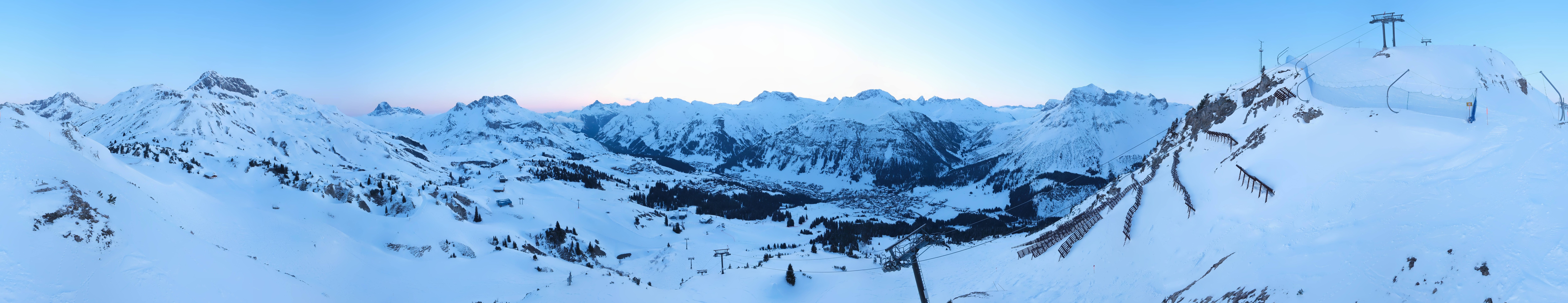 Archiv Foto Webcam Lech-Zürs: Kriegerhorn Panoramablick