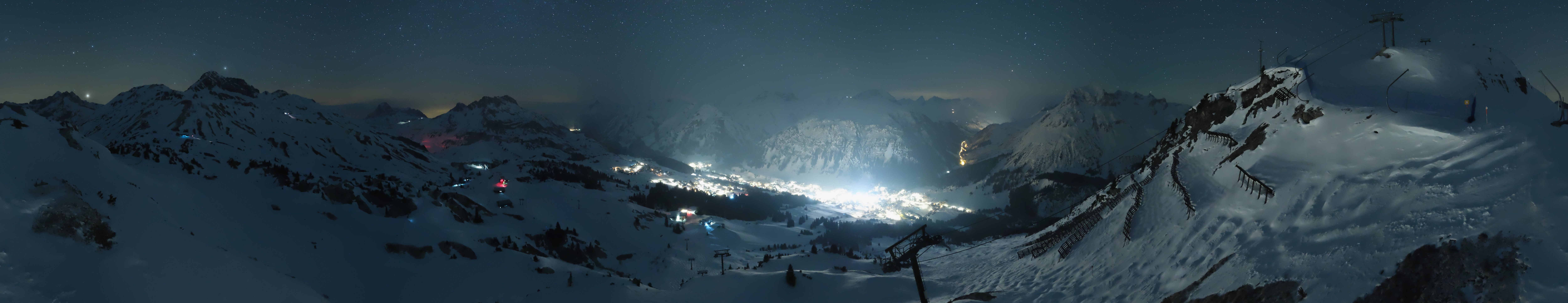 Archiv Foto Webcam Lech-Zürs: Kriegerhorn Panoramablick