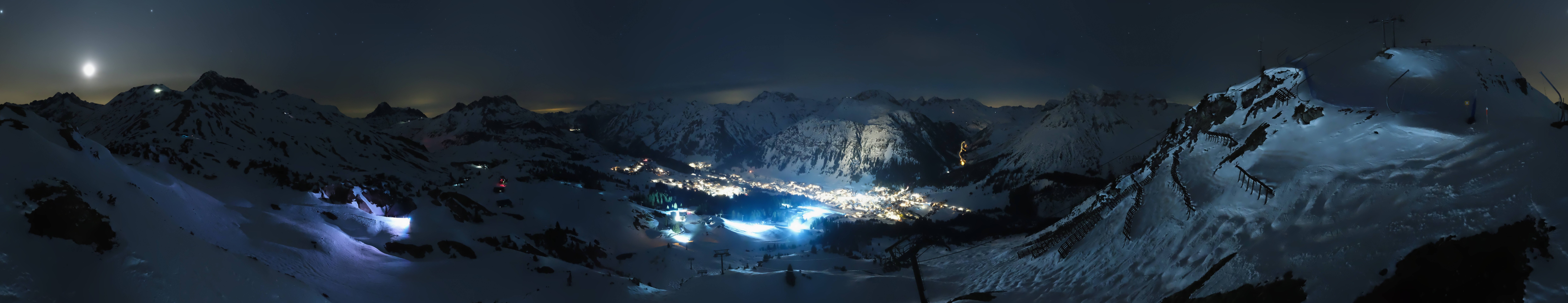 Archiv Foto Webcam Lech-Zürs: Kriegerhorn Panoramablick