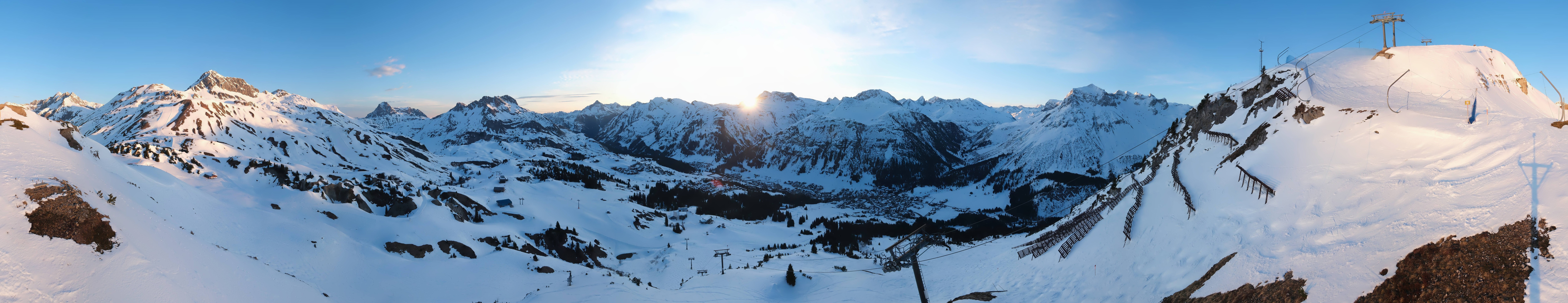 Archiv Foto Webcam Lech-Zürs: Kriegerhorn Panoramablick