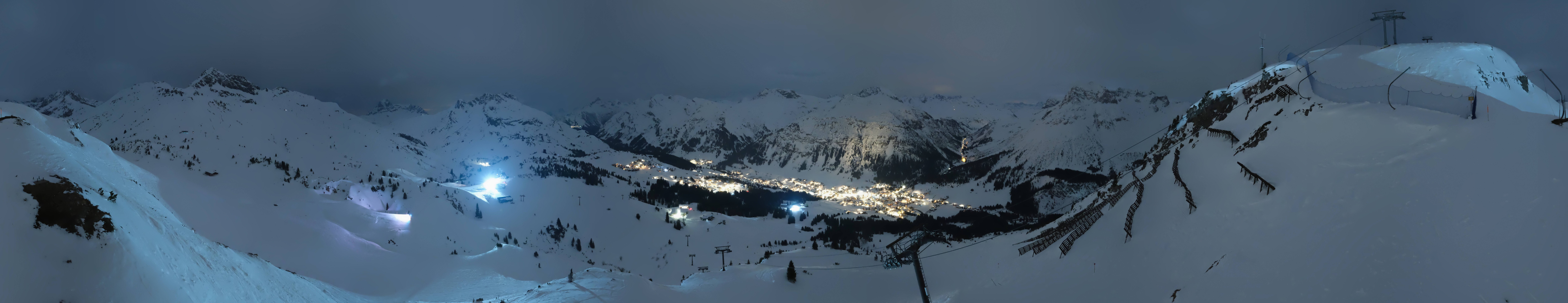 Archiv Foto Webcam Lech-Zürs: Kriegerhorn Panoramablick