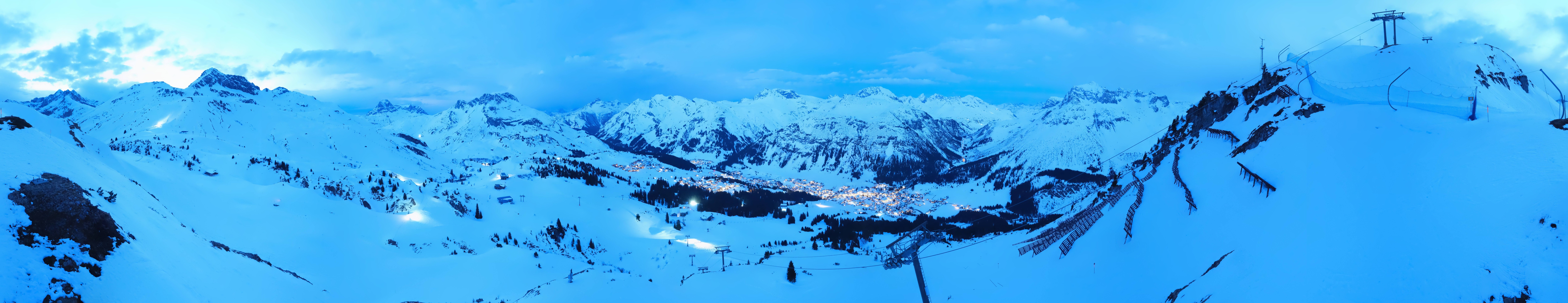 Archiv Foto Webcam Lech-Zürs: Kriegerhorn Panoramablick