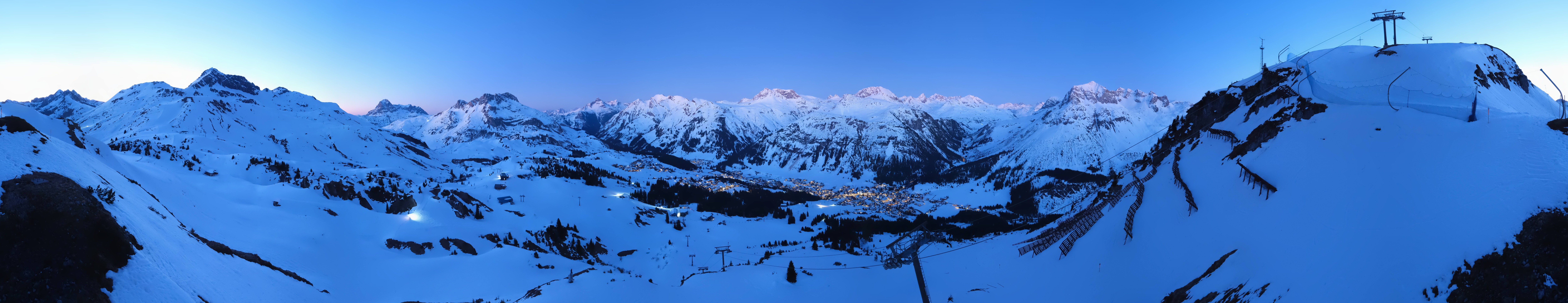 Archiv Foto Webcam Lech-Zürs: Kriegerhorn Panoramablick