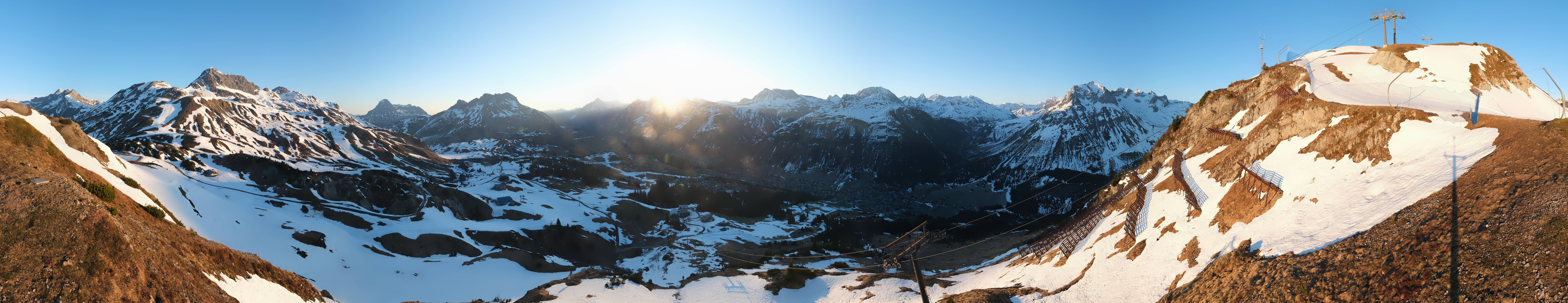 Archiv Foto Webcam Lech-Zürs: Kriegerhorn Panoramablick