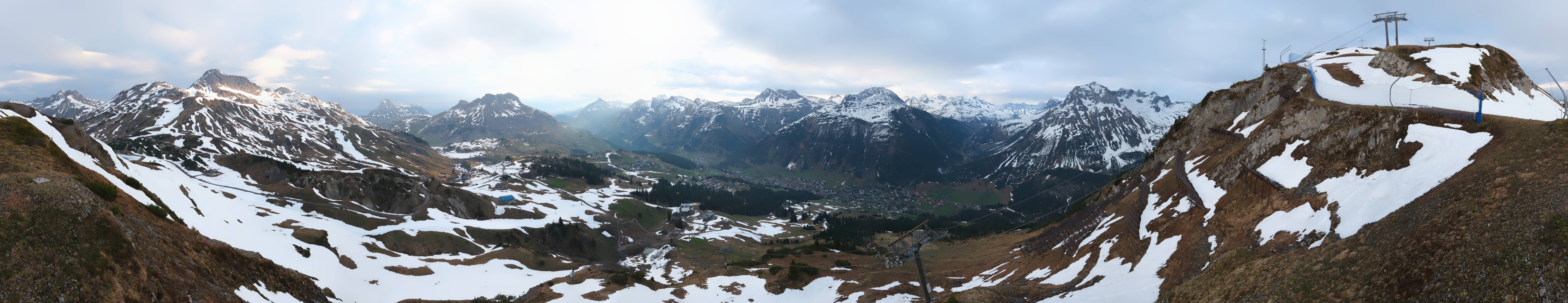 Archiv Foto Webcam Lech-Zürs: Kriegerhorn Panoramablick