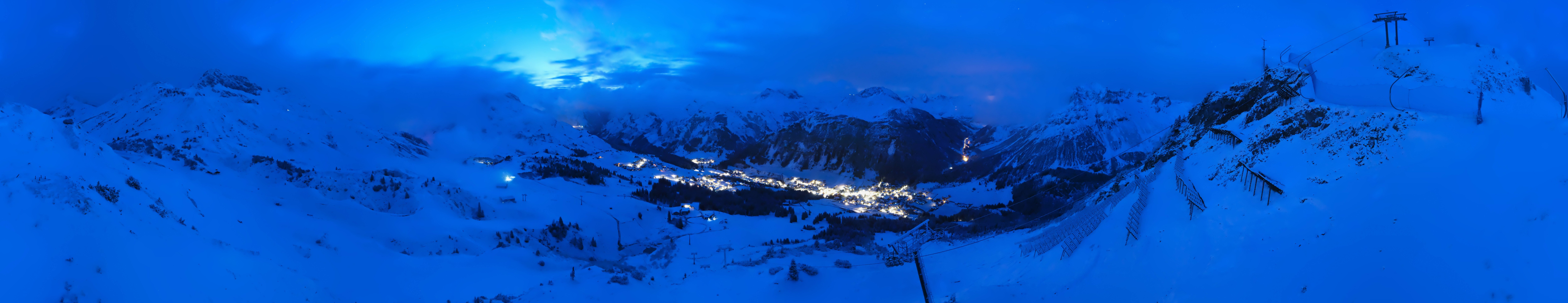 Archiv Foto Webcam Lech-Zürs: Kriegerhorn Panoramablick