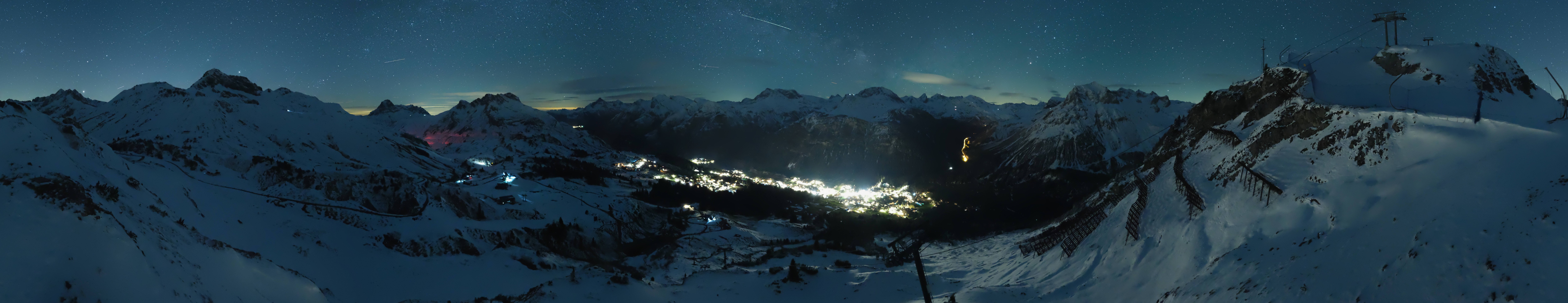 Archiv Foto Webcam Lech-Zürs: Kriegerhorn Panoramablick