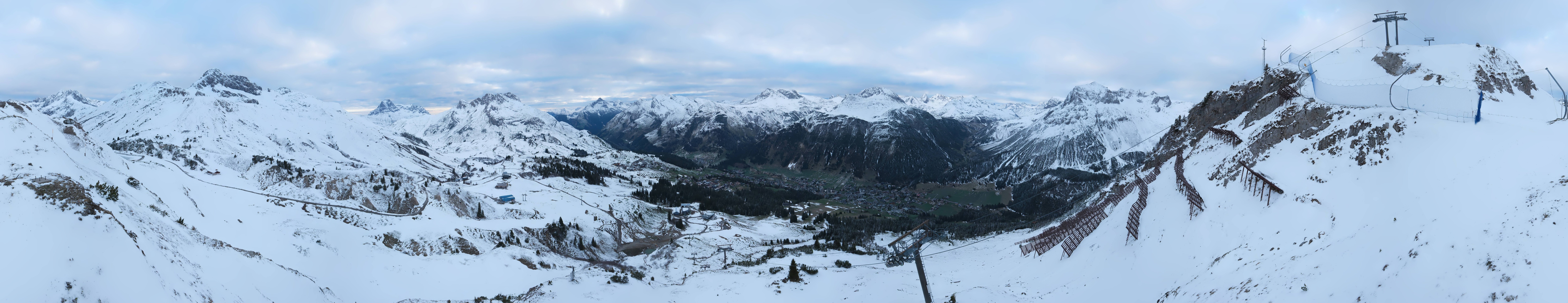 Archiv Foto Webcam Lech-Zürs: Kriegerhorn Panoramablick