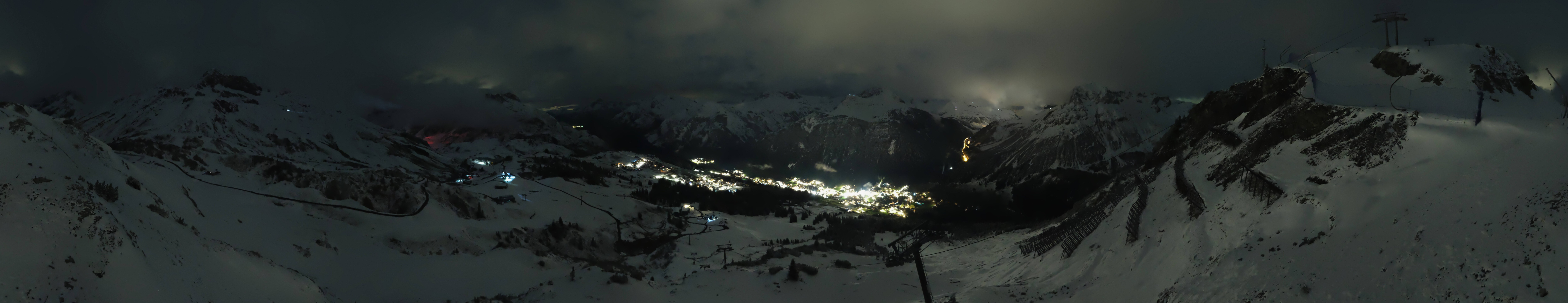 Archiv Foto Webcam Lech-Zürs: Kriegerhorn Panoramablick