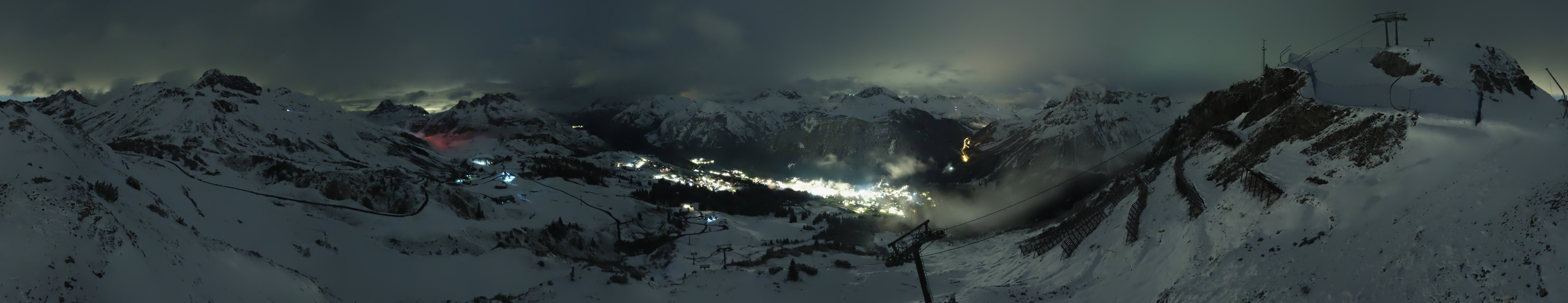 Archiv Foto Webcam Lech-Zürs: Kriegerhorn Panoramablick