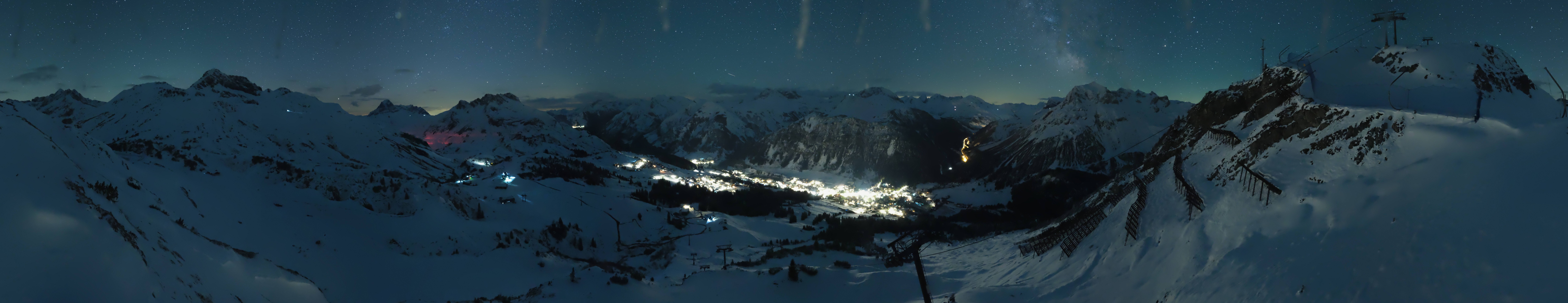 Archiv Foto Webcam Lech-Zürs: Kriegerhorn Panoramablick