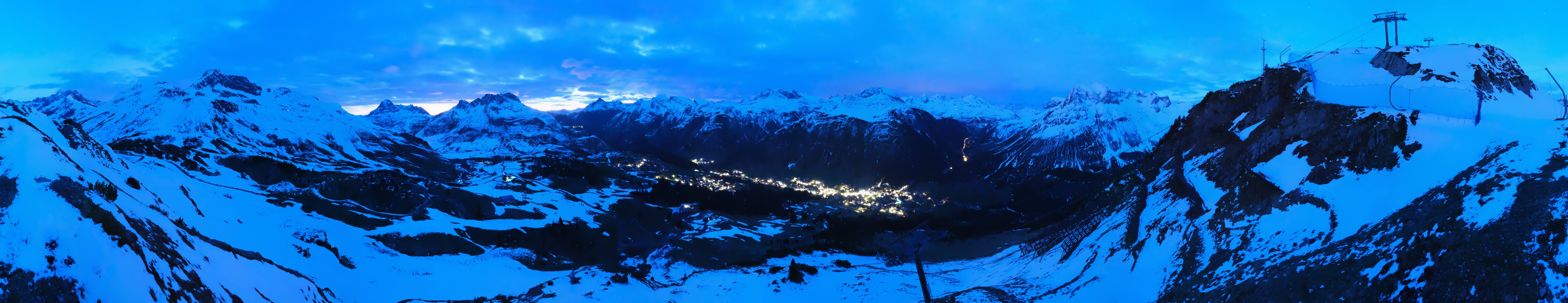 Archiv Foto Webcam Lech-Zürs: Kriegerhorn Panoramablick