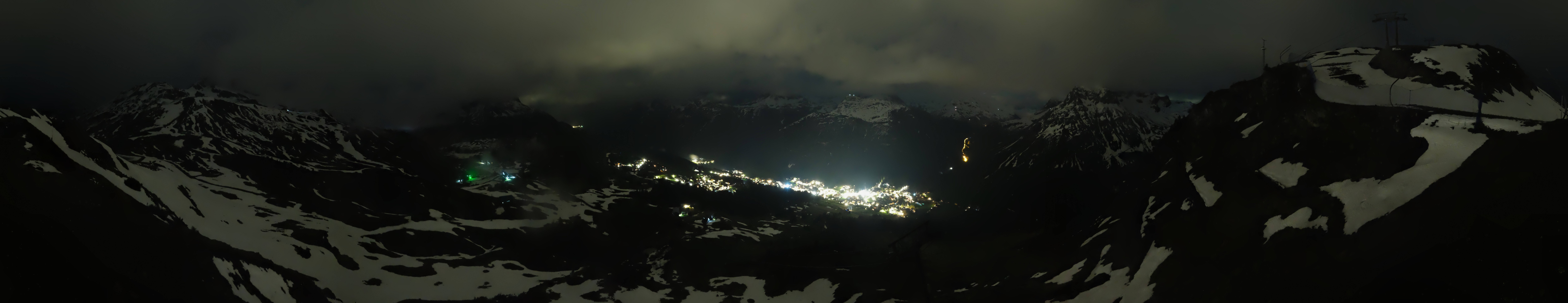 Archiv Foto Webcam Lech-Zürs: Kriegerhorn Panoramablick