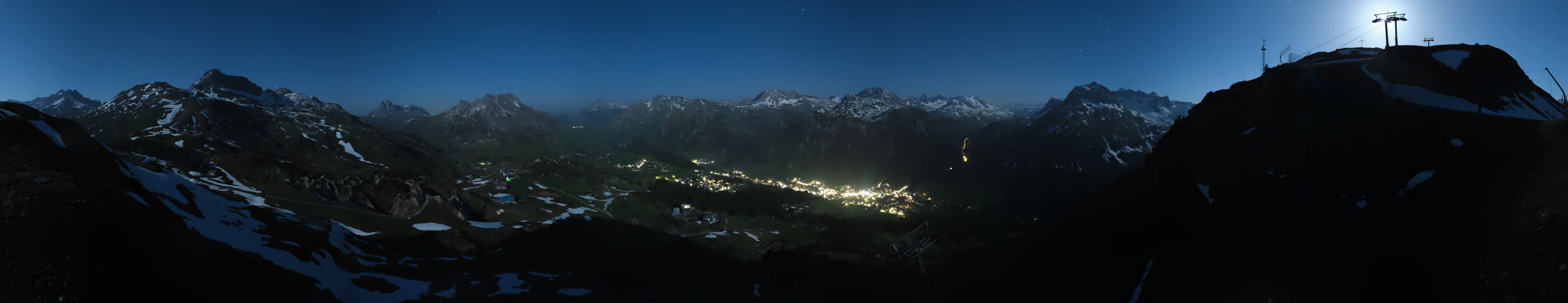 Archiv Foto Webcam Lech-Zürs: Kriegerhorn Panoramablick