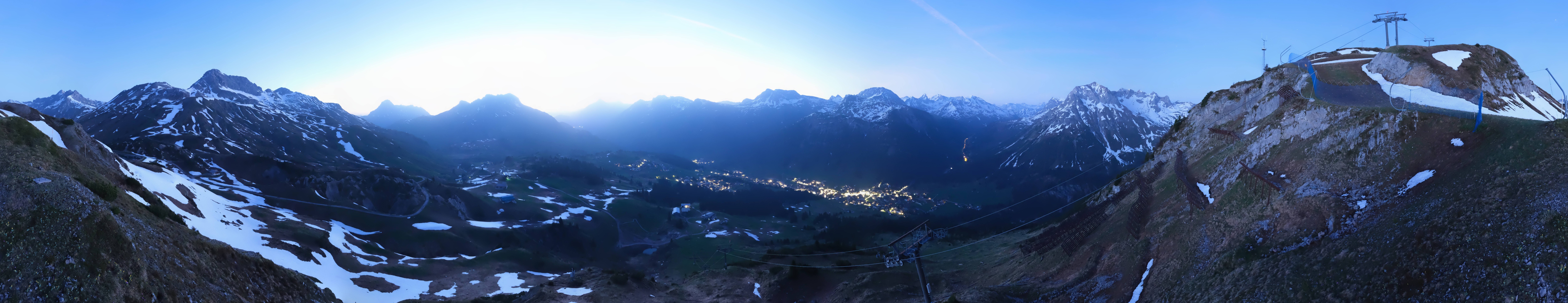 Archiv Foto Webcam Lech-Zürs: Kriegerhorn Panoramablick
